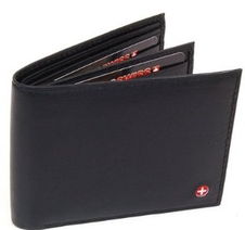 箱包皮具與服裝飾品批發的融合 產業鏈聯動與市場新機遇